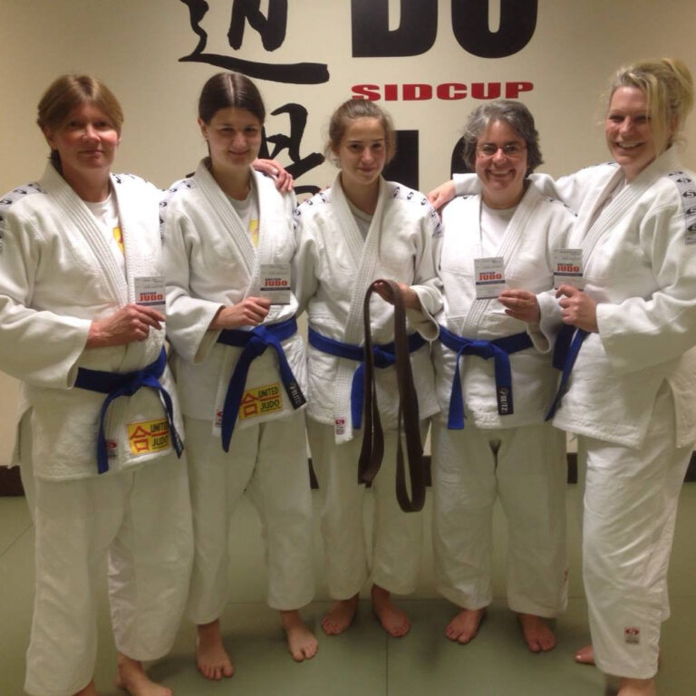 Girls at Judo in Sidcup - united judo